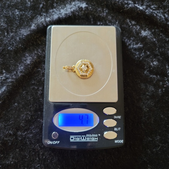 "Absolute" Pendant/Slide - Picture 3 of 3